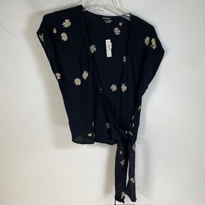 Madewell Wrap Top XS Black Daisy Print Short‎ Sleeve Tie Waist Blouse